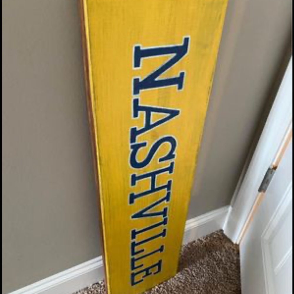 Nashville sign
